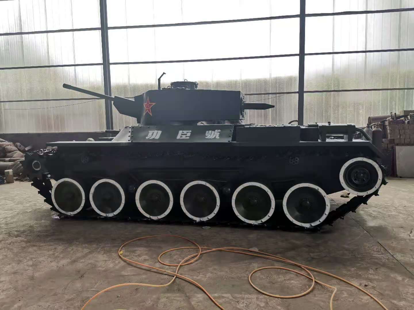 軍事模型零件的拆卸方式有哪些？(圖1)